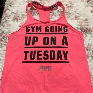 vs pink tank top